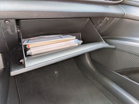 Used 2023 Hyundai Elantra Limited image 25