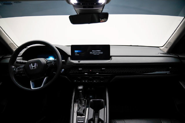 Certified 2023 Honda Accord Touring image 25
