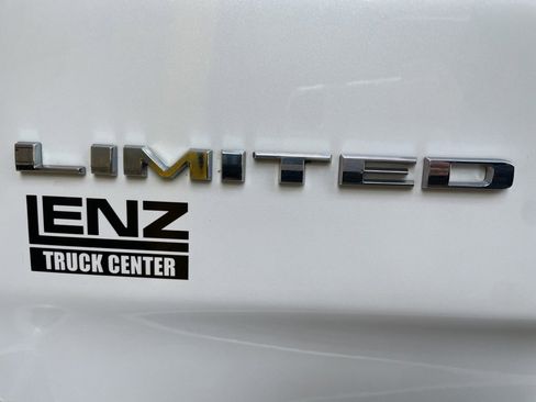 Used 2021 RAM 1500 Limited image 9