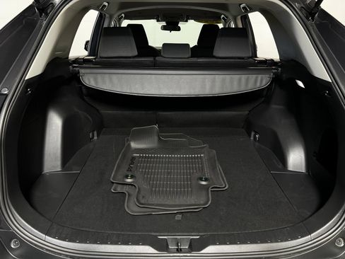 Certified 2025 Toyota RAV4 XLE AWD/4WD image 23