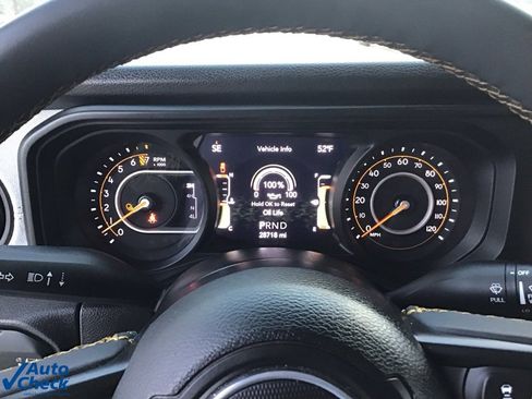 Used 2024 Jeep Gladiator Sport image 32