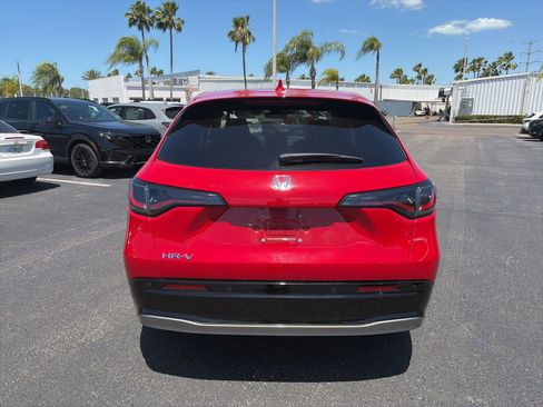 Certified 2024 Honda HR-V EX-L image 6