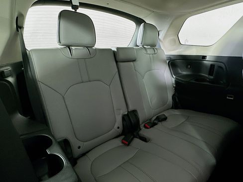 Certified 2025 Honda Pilot Elite image 28