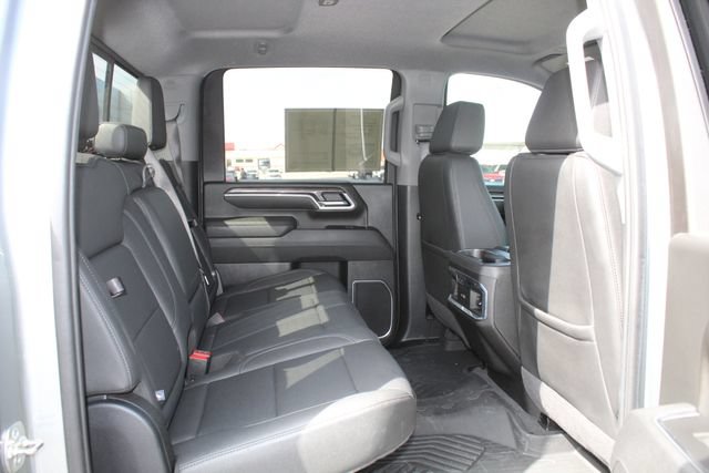 Used 2025 Chevrolet Silverado 2500 LTZ w/ LTZ Texas Edition AWD/4WD image 21