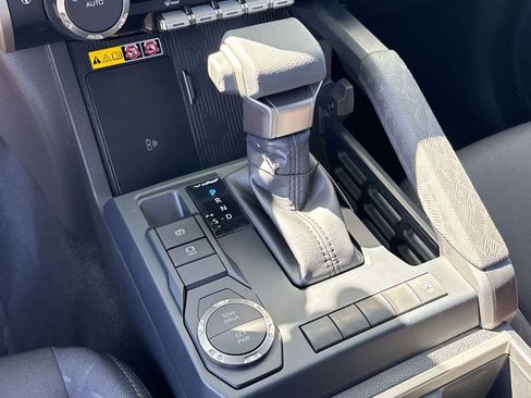 Used 2025 Toyota Tacoma SR5 image 25