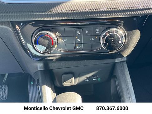 New 2026 Chevrolet TrailBlazer LT w/ Driver Confidence Package image 15