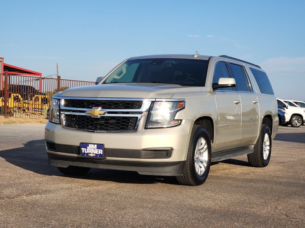 Used 2015 Chevrolet Suburban LS w/ Driver Alert Package RWD image 3