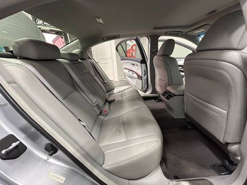 Used 2014 Acura RLX w/ Technology Package FWD image 43