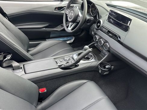 New 2025 MAZDA MX-5 Miata RF Grand Touring image 16