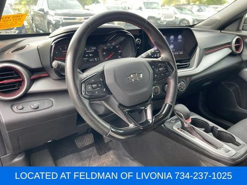 Certified 2024 Chevrolet Trax RS w/ Driver Confidence Package FWD image 7