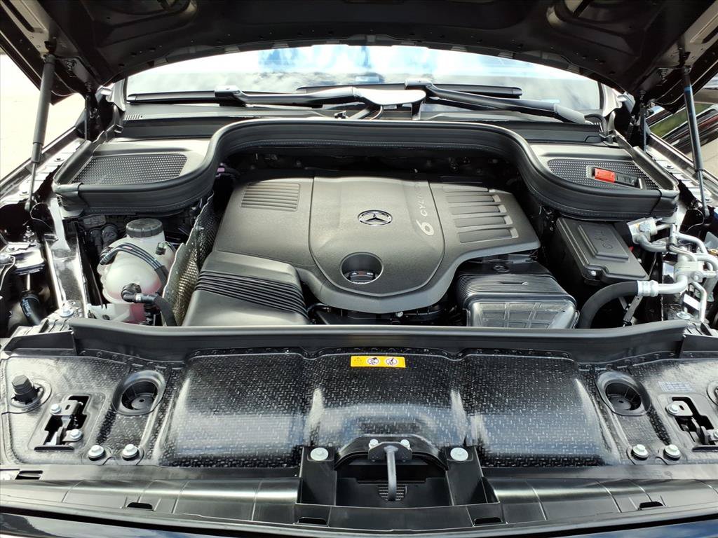 New 2027 Mercedes-Benz GLS 450 4MATIC image 10