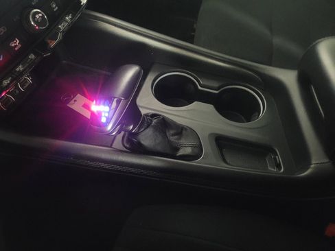 Used 2021 Dodge Durango SXT image 26