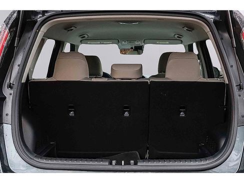Certified 2025 Kia Soul LX image 23