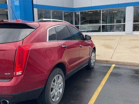 Used 2015 Cadillac SRX Luxury image 3