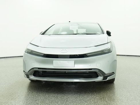 New 2026 Toyota Prius XLE FWD image 31