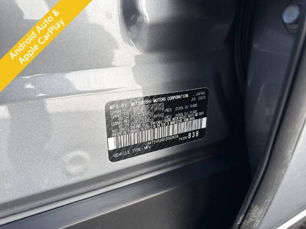 Used 2023 Mitsubishi Outlander SEL AWD/4WD image 18