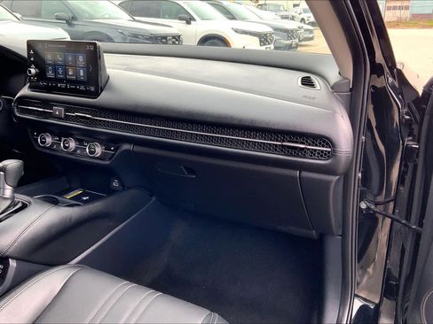 Used 2024 Honda HR-V EX-L image 19