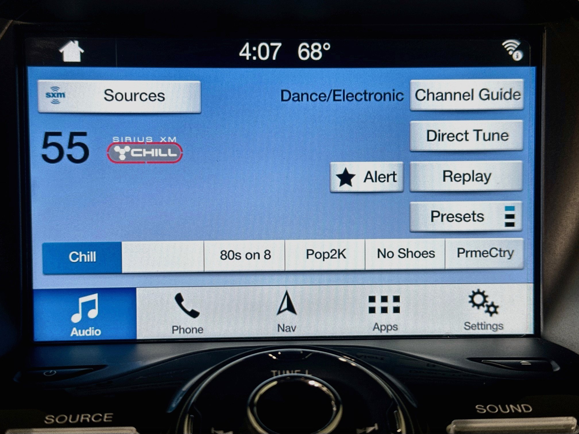 Used 2017 Ford Escape Titanium w/ Equipment Group 301A FWD image 21