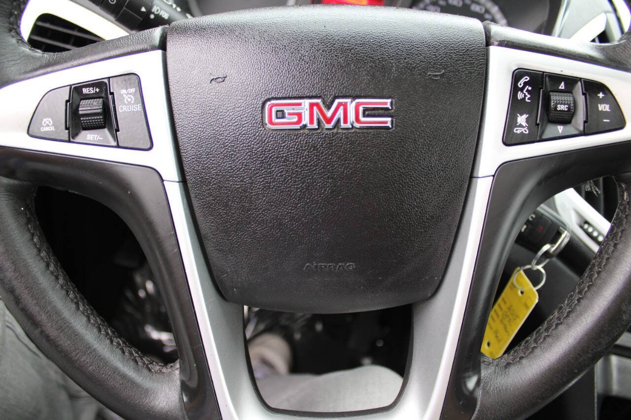 Used 2015 GMC Terrain SLT w/ Chrome Edition FWD image 14