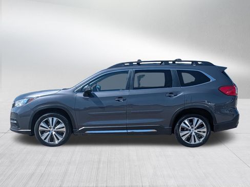 Used 2022 Subaru Ascent Limited w/ Technology Package AWD/4WD image 4