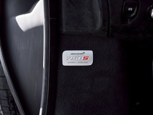 Used 2024 McLaren 750S RWD image 36