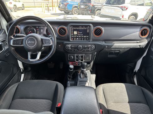 Used 2021 Jeep Gladiator Mojave image 10