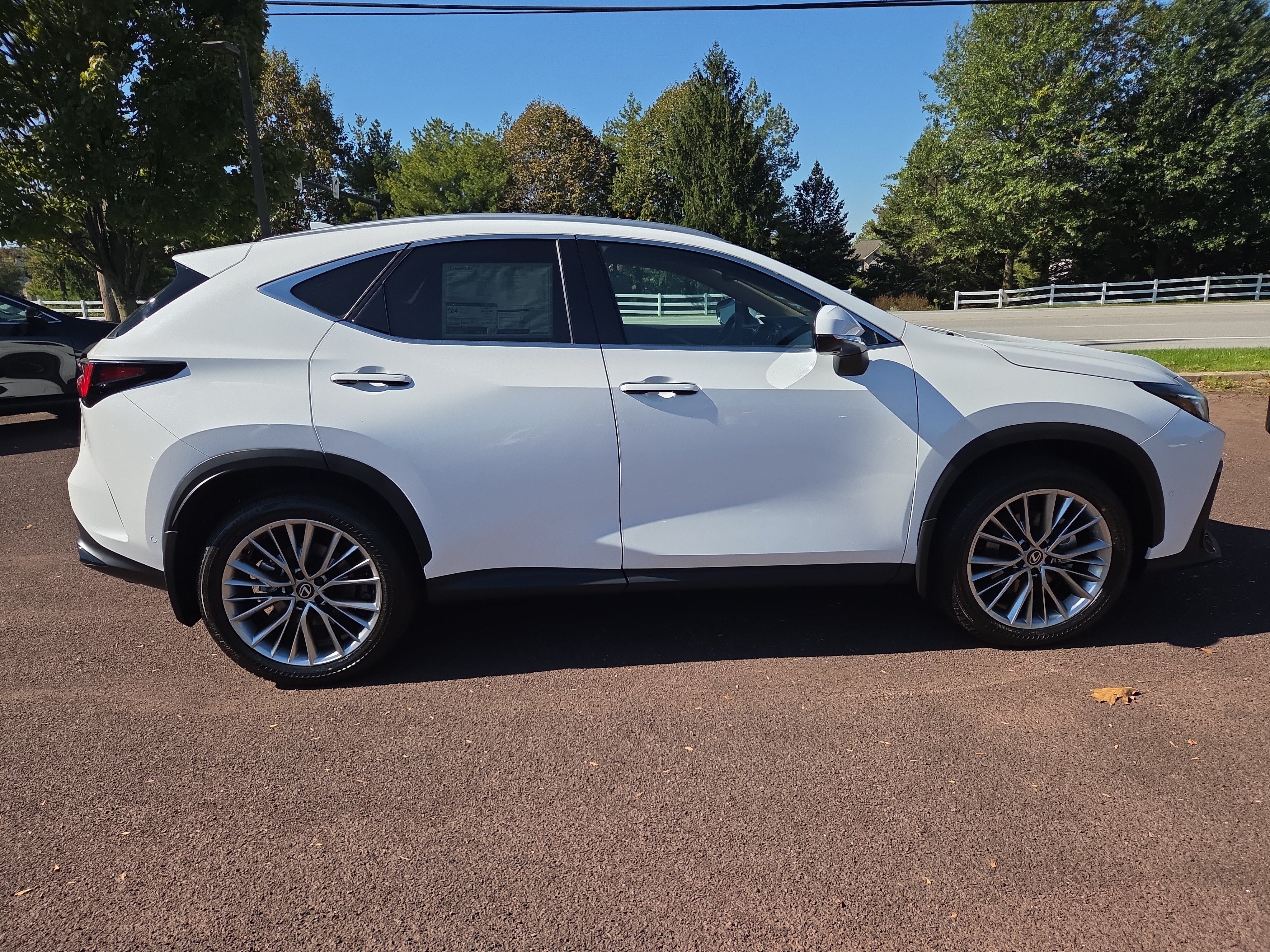 New 2026 Lexus NX 350 AWD w/ Accessory Package (2T) image 2