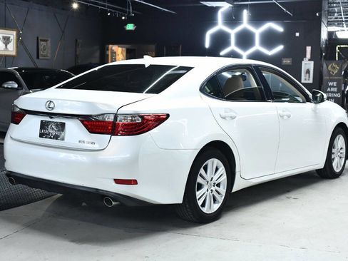Used 2015 Lexus ES 350 w/ Premium Package image 7