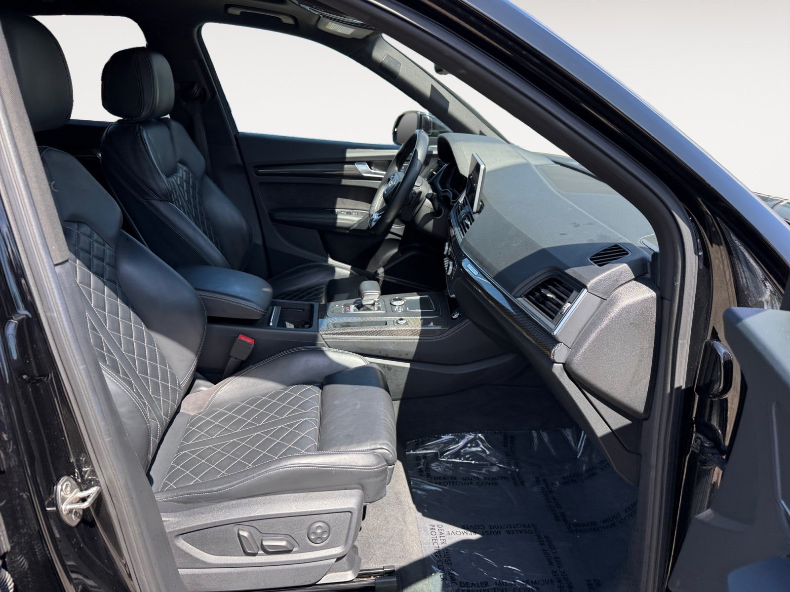 Used 2019 Audi SQ5 Premium Plus w/ Premium Plus Package AWD/4WD image 19