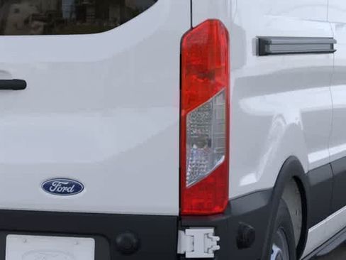 New 2026 Ford Transit 150 148 Medium Roof w/ Load Area Protection Package RWD image 3