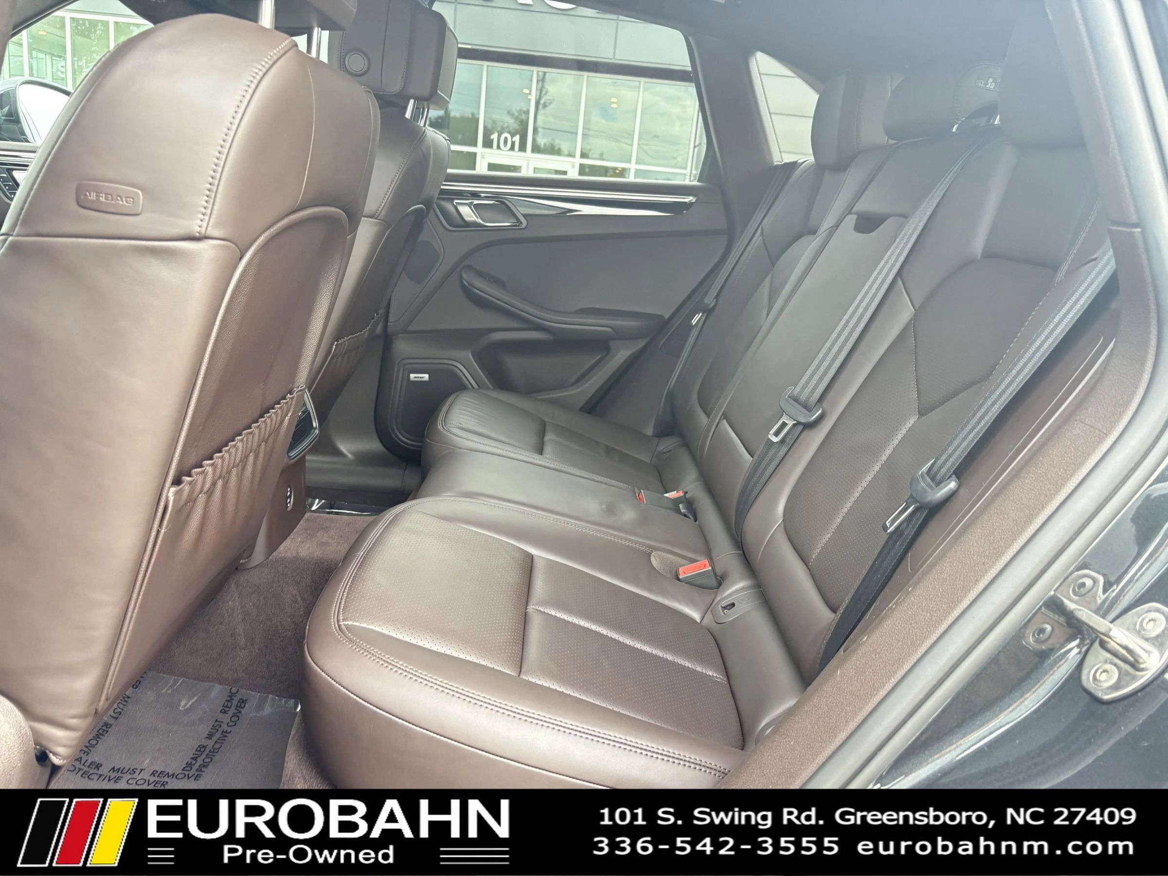 Used 2021 Porsche Macan S AWD/4WD image 10