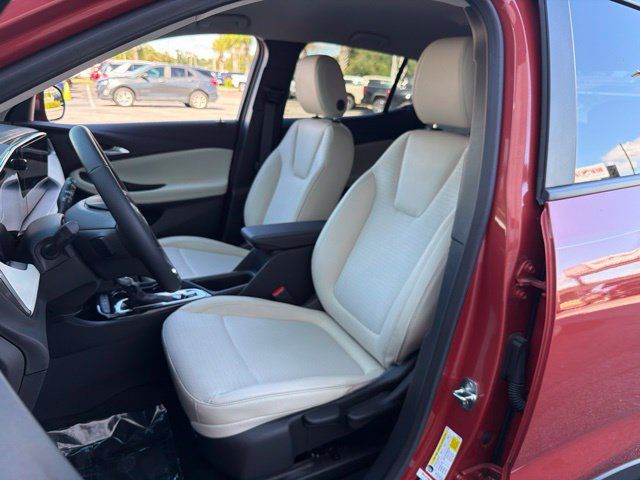 Used 2024 Buick Encore GX Preferred FWD image 13
