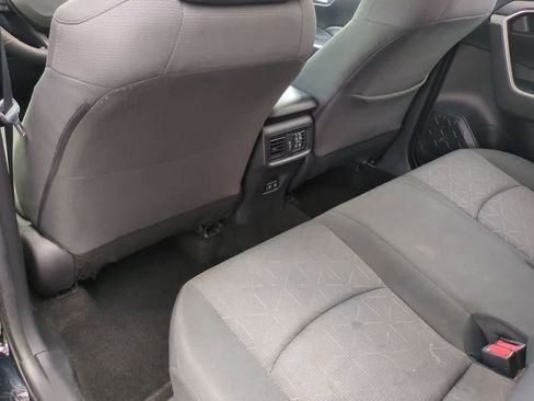 Used 2019 Toyota RAV4 XLE w/ Convenience Package image 19