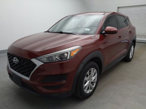 Used 2019 Hyundai Tucson SE FWD image 2