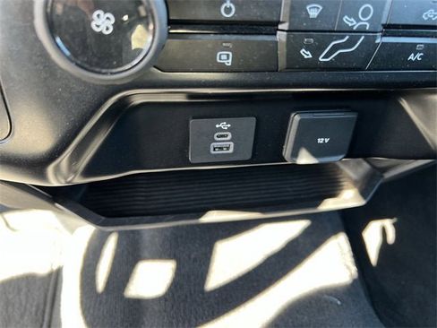 Used 2025 Ford F350 XLT image 34