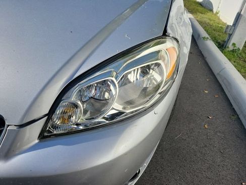 Used 2013 Chevrolet Impala LTZ FWD image 3