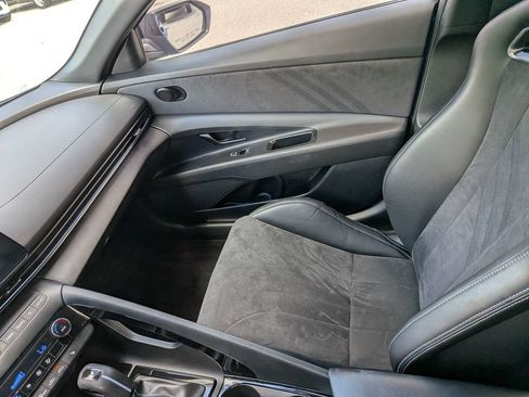 Used 2025 Hyundai Elantra N FWD image 15