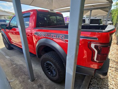 Used 2019 Ford F150 Raptor w/ Equipment Group 802A Luxury AWD/4WD image 7