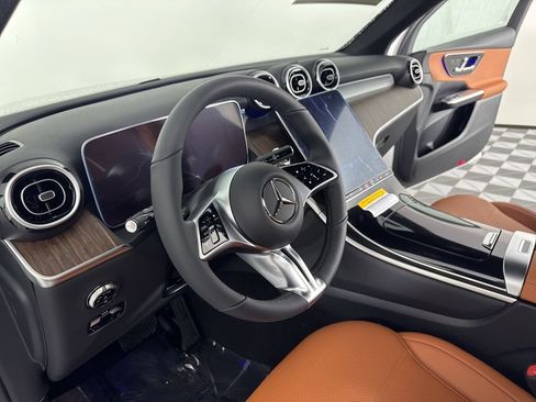 Certified 2026 Mercedes-Benz GLC 300 4MATIC image 18