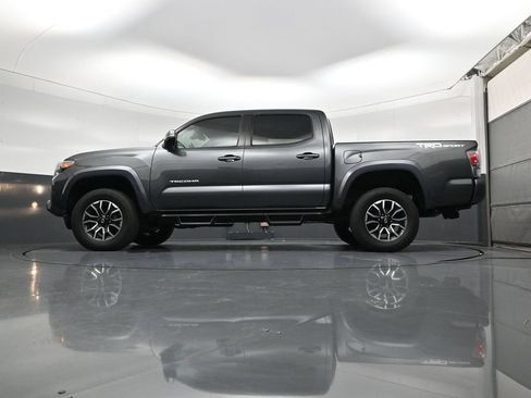 Used 2020 Toyota Tacoma TRD Sport RWD image 22