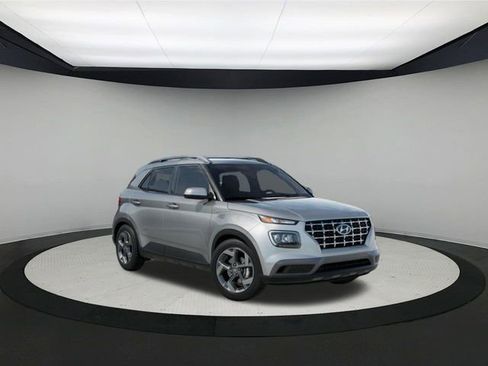 New 2026 Hyundai Venue SEL image 2
