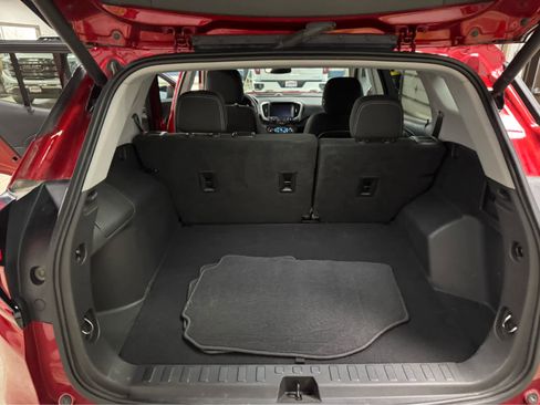 Certified 2022 GMC Terrain SLE w/ Driver Convenience Package image 13