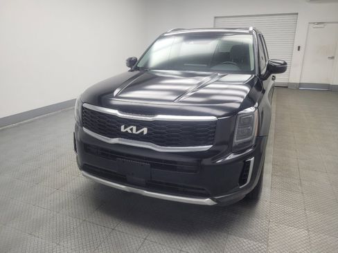 Used 2021 Kia Telluride EX w/ EX Premium Package FWD image 15