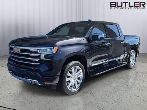Used 2023 Chevrolet Silverado 1500 High Country w/ Technology Package image 1