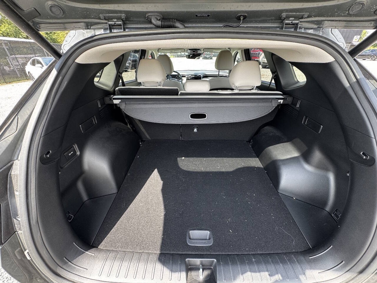 Used 2023 Hyundai Tucson SEL w/ Convenience Package FWD image 18
