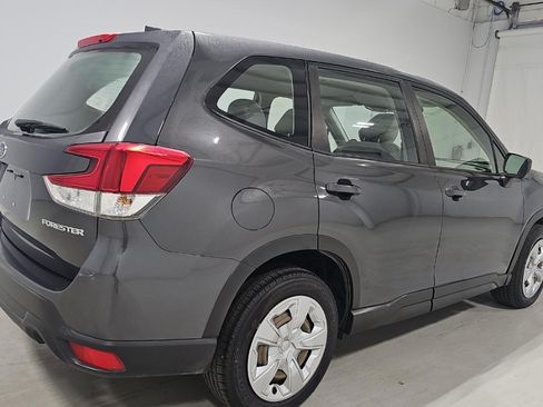 Used 2022 Subaru Forester AWD/4WD image 3