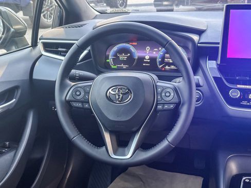 New 2026 Toyota Corolla SE FWD image 18