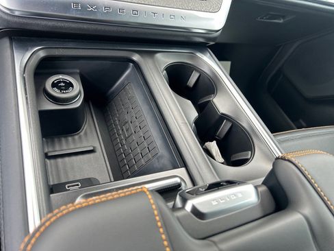 New 2025 Ford Expedition Tremor image 11