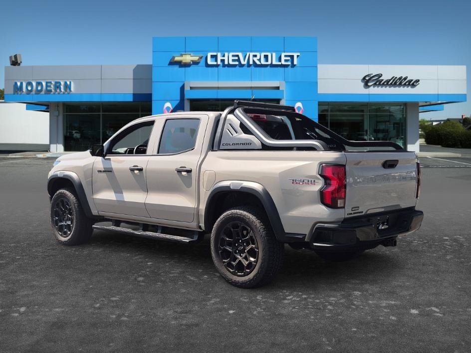 New 2026 Chevrolet Colorado Trail Boss w/ Midnight Edition AWD/4WD image 3