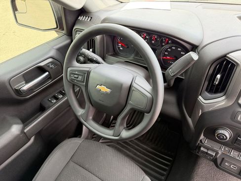 Used 2021 Chevrolet Silverado 1500 Custom AWD/4WD image 51